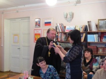 25 января 2016 года, в день памяти святой мученицы Татианы, в Центральной районной библиотеке города Демидова состоялся просветительский вечер - фото - 3
