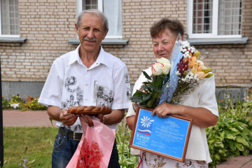 в любви и согласии: самые крепкие семейные пары награждены в Демидовском районе - фото - 8