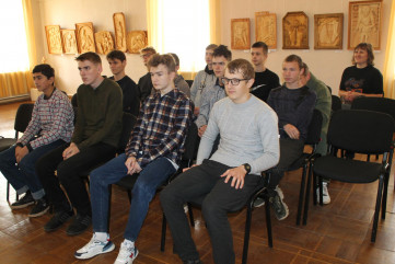 студенты техникума отраслевых технологий посетили Демидовский историко-краеведческий музей - фото - 2