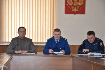глава Демидовского муниципального округа С.В. Николаев провел заседание районной комиссии по безопасности дорожного движения - фото - 2