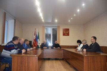 еженедельное совещание - фото - 2