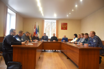 в Администрации прошло расширенное совещание по вопросам обеспечения антитеррористической защищённости объектов религиозного культа - фото - 4