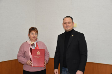 валентине Николаевне Мешковой вручена Почетная грамота Смоленской областной Думы - фото - 1