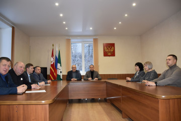 еженедельное совещание - фото - 3