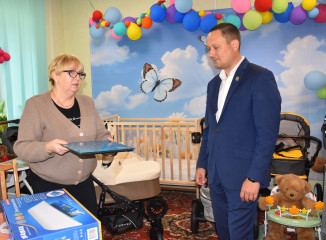 с 1 февраля в России вырос размер материнского капитала - фото - 3